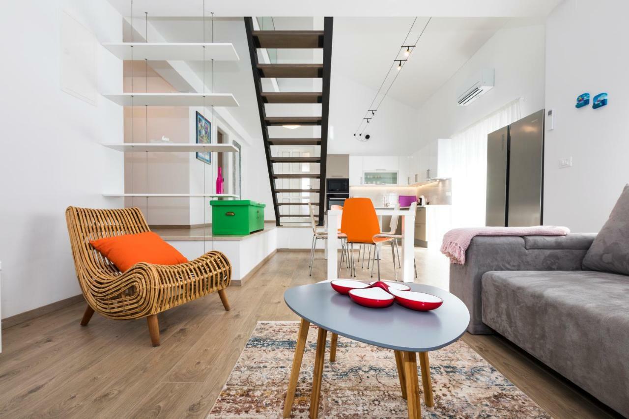 מאלי לוסיניי Villa Artaturi מראה חיצוני תמונה