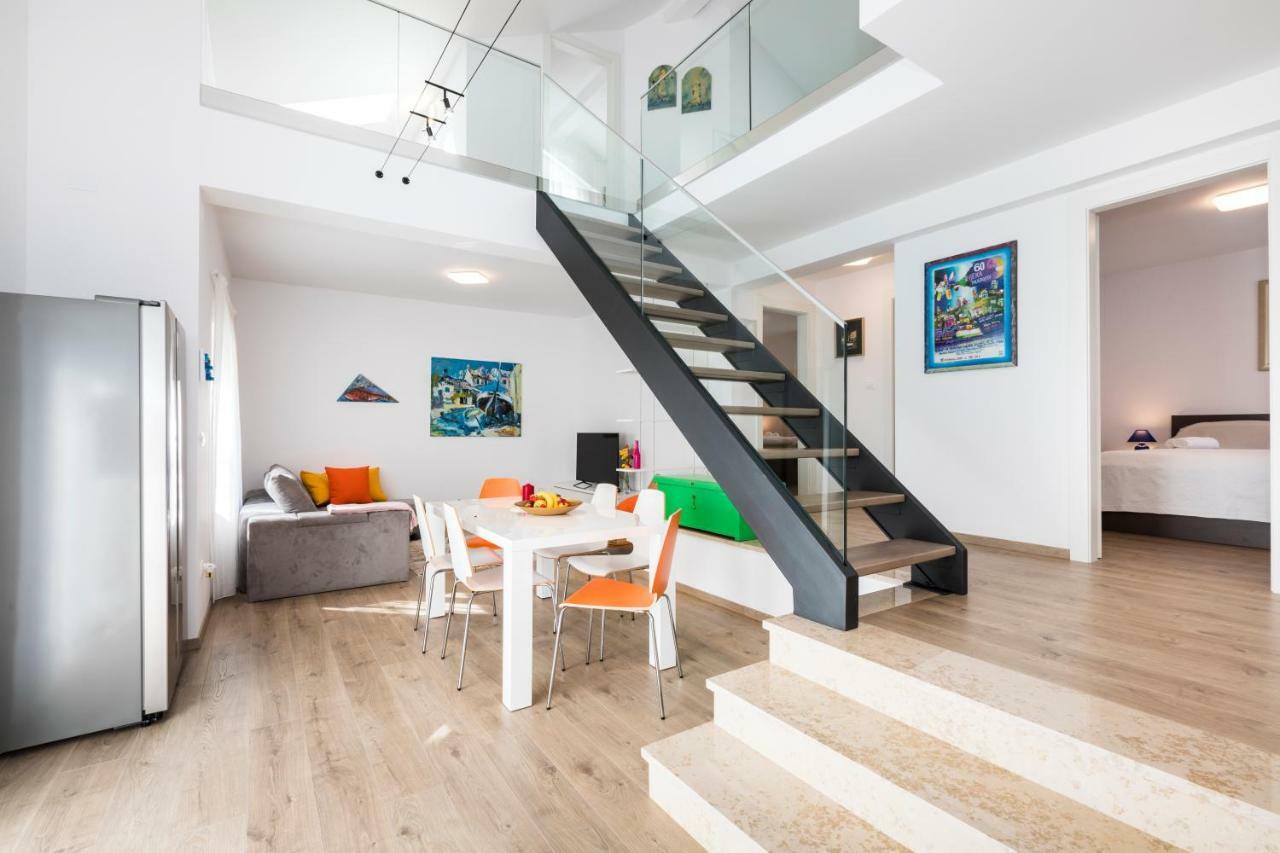מאלי לוסיניי Villa Artaturi מראה חיצוני תמונה
